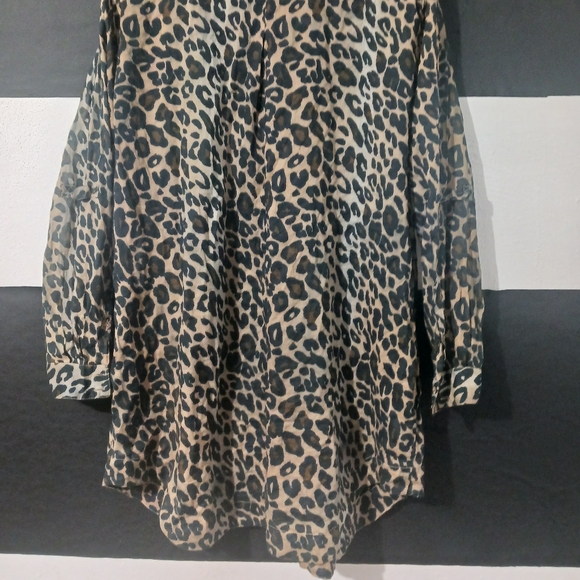 Zara Basic Women Leopard Printed long sleeve button down shirt - Picture 8 of 15